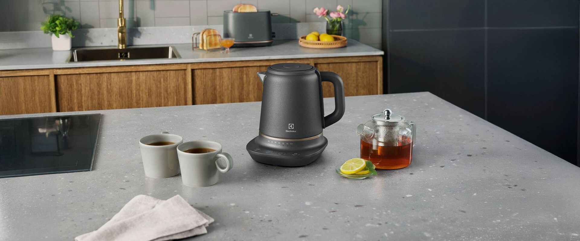 Sort elkedel fra Electrolux